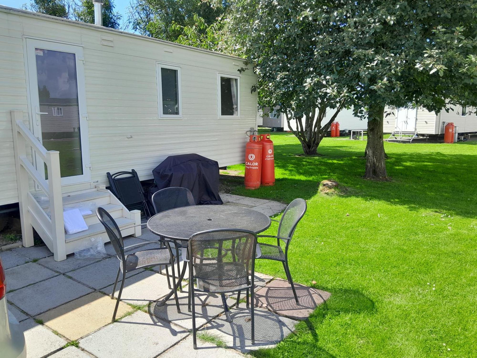 Ye Old'E Man Lake District Grange-Over-Sands 外观 照片