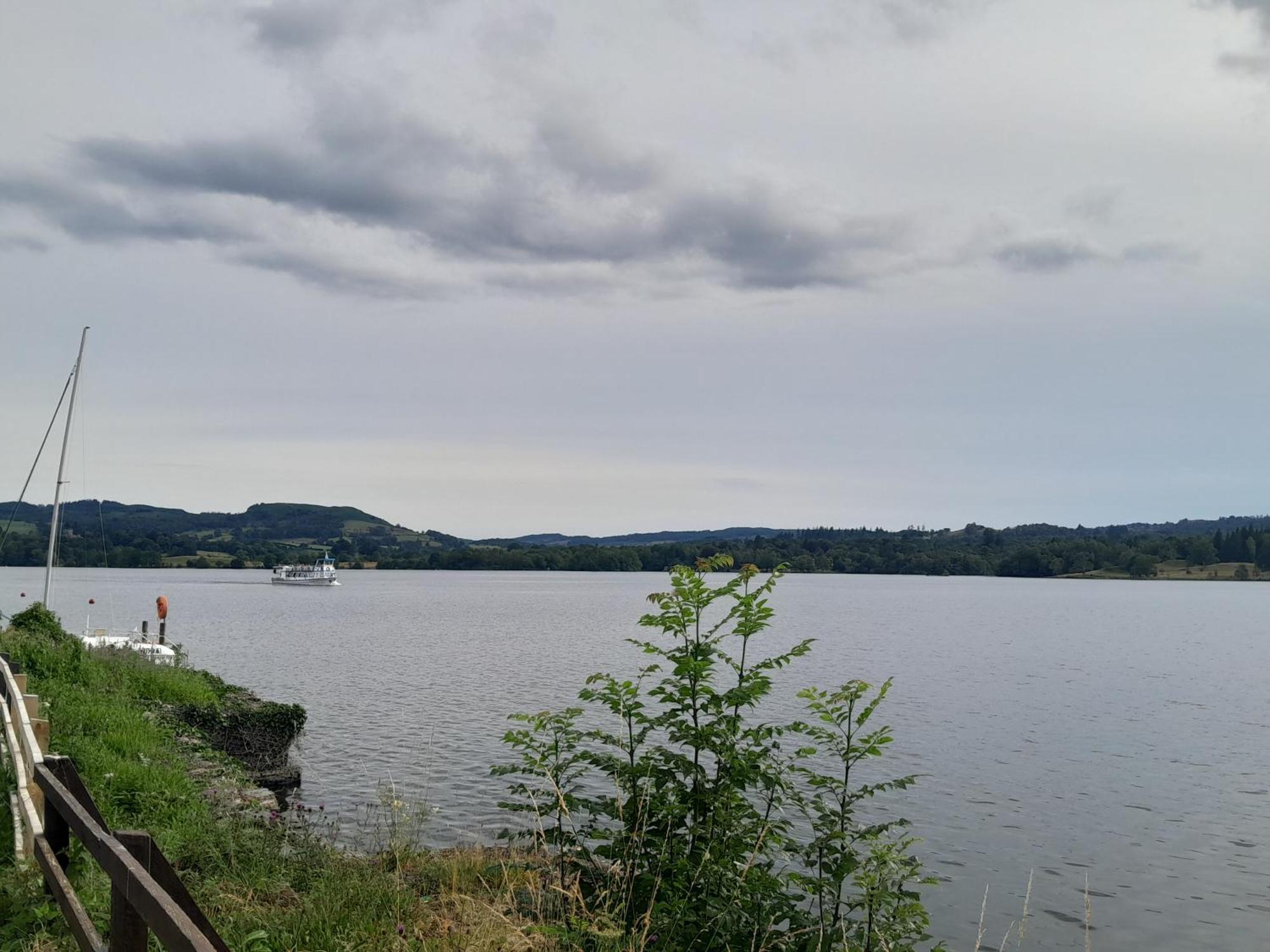 Ye Old'E Man Lake District Grange-Over-Sands 外观 照片